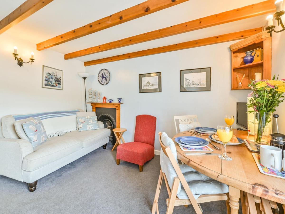 Holiday Home Dolphin Cottage By Interhome メバギシー エクステリア 写真