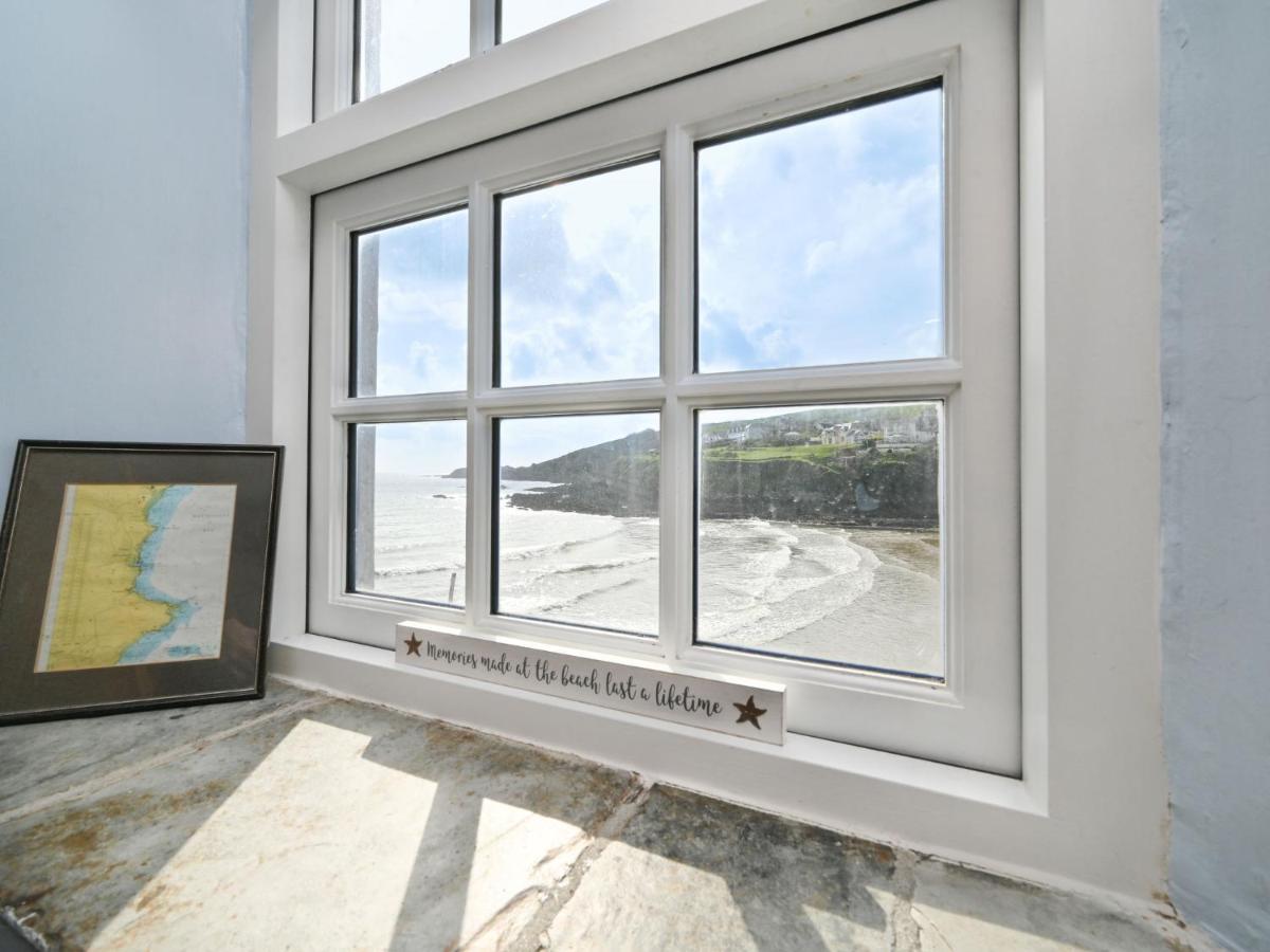 Holiday Home Dolphin Cottage By Interhome メバギシー エクステリア 写真